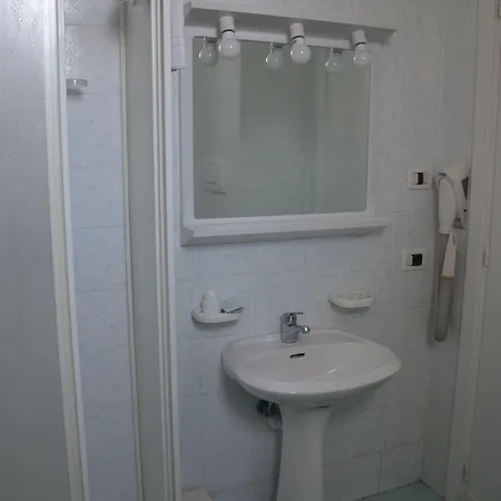 Hotel Conte 3*