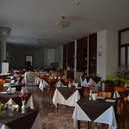 Conte Hotel 3*