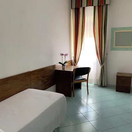 Hotel Conte 3*
