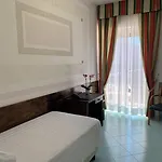 Szálloda Conte 3*
